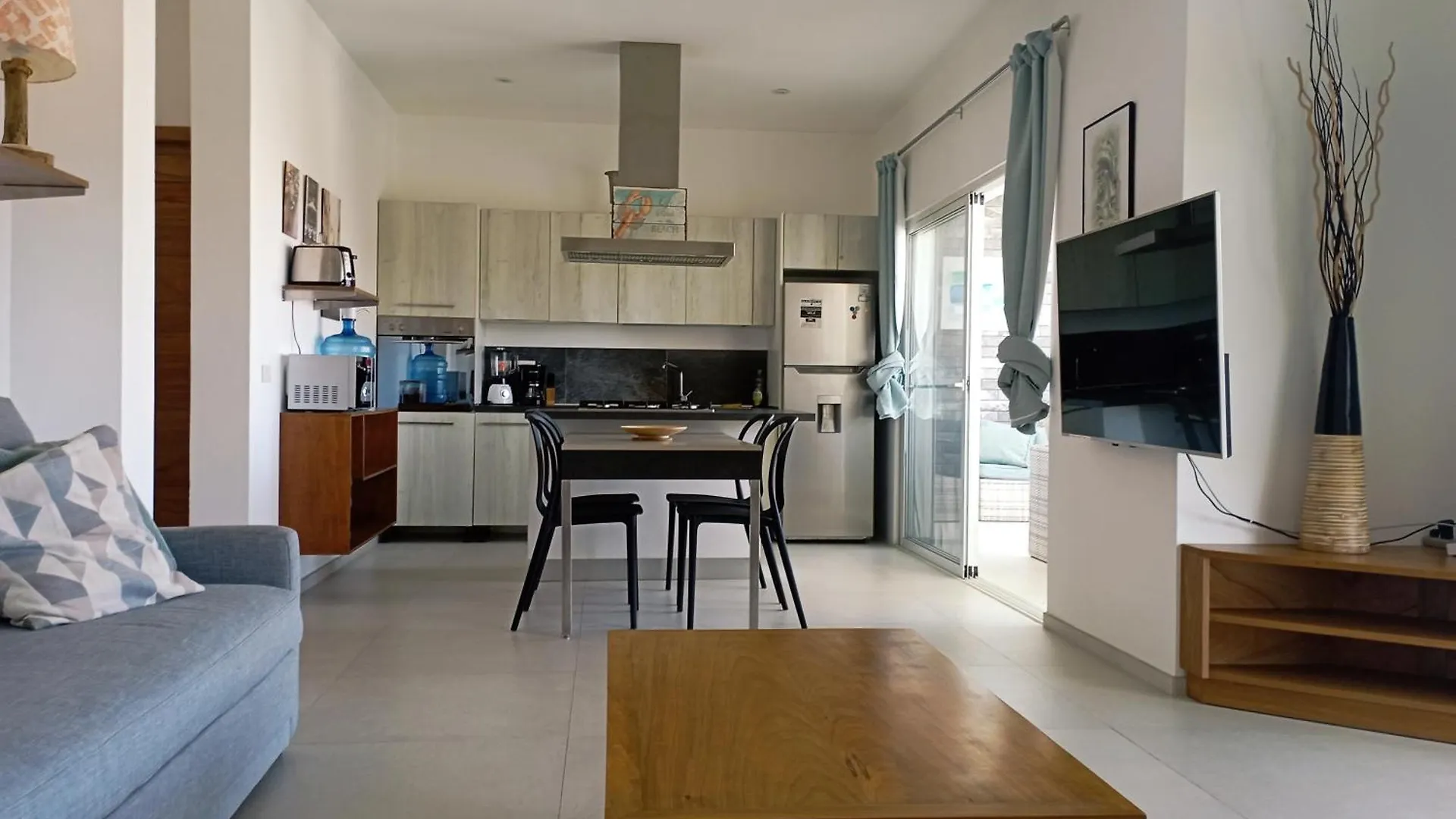 Appartement 1 Ch Centre Las Terrenas 100 M2 Piscine Et Parking 0*,  Dominican Republic